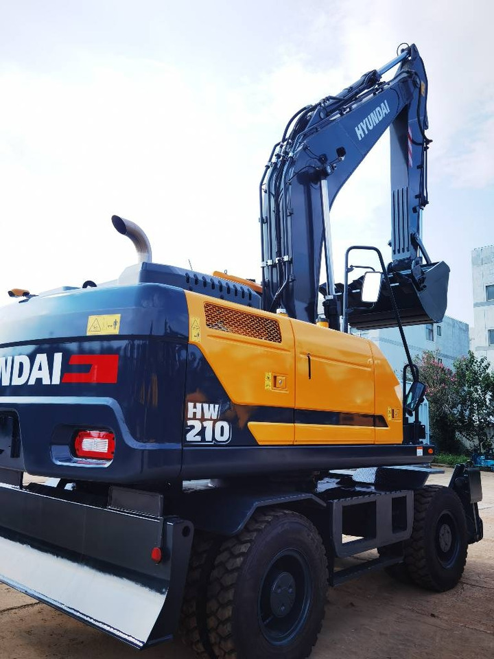 Hyundai 210W-9 - Bager točkaš: slika 1 Hyundai 210W-9 - Bager točkaš: slika 1