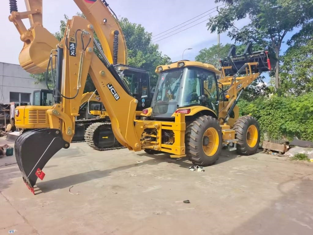 JCB 4 CX - Bager utovarivač: slika 2 JCB 4 CX - Bager utovarivač: slika 2