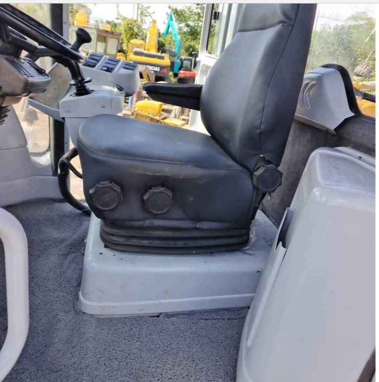 Kalmar DRF 450 - Dizalica za kontejnere: slika 5 Kalmar DRF 450 - Dizalica za kontejnere: slika 5