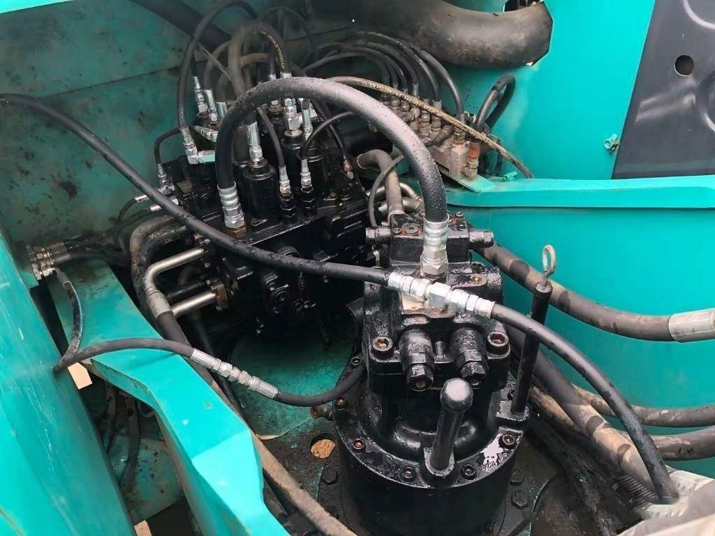 Kobelco SK 210 - Bager guseničar: slika 3 Kobelco SK 210 - Bager guseničar: slika 3