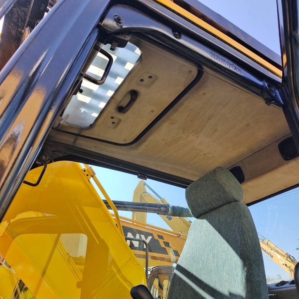 Komatsu PC 200 - Bager guseničar: slika 5 Komatsu PC 200 - Bager guseničar: slika 5