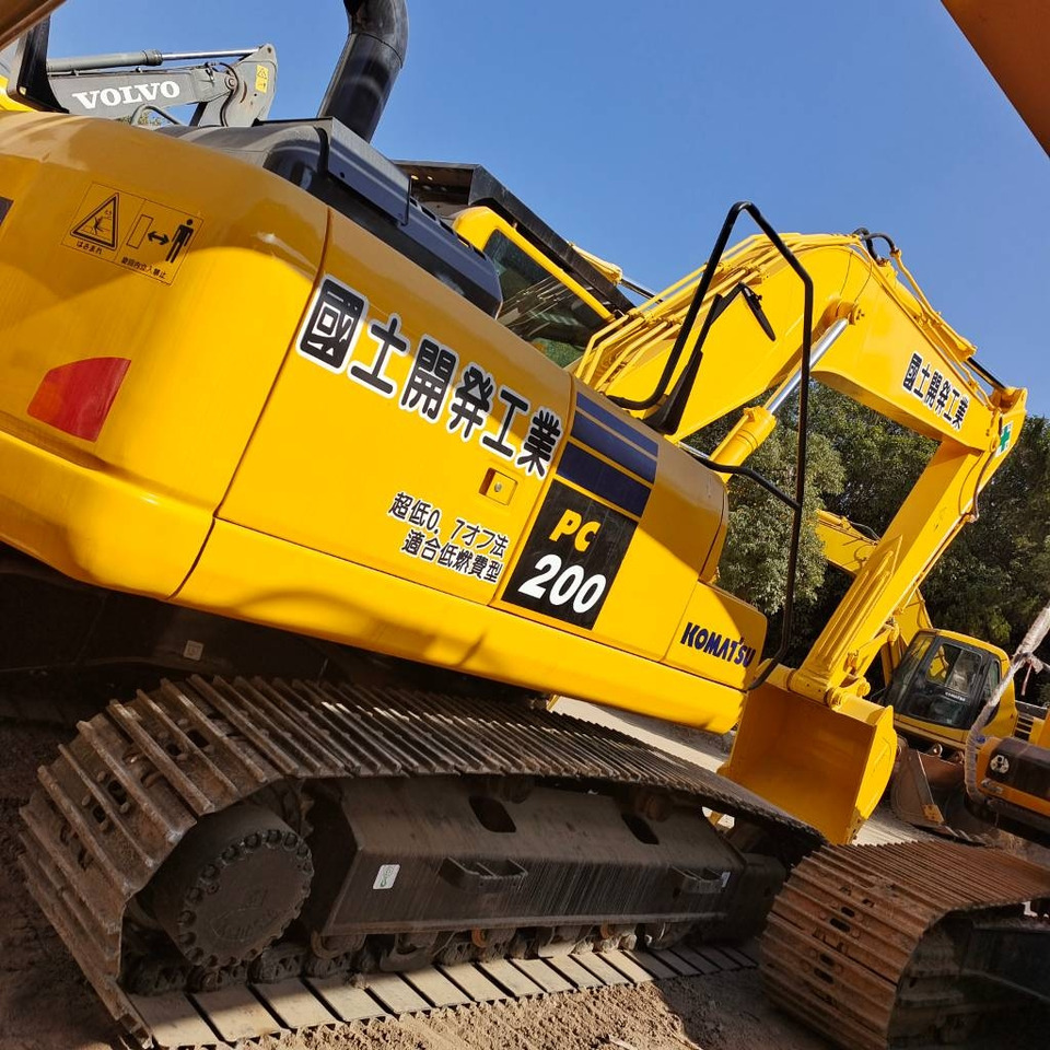 Komatsu PC 200 - Bager guseničar: slika 1 Komatsu PC 200 - Bager guseničar: slika 1