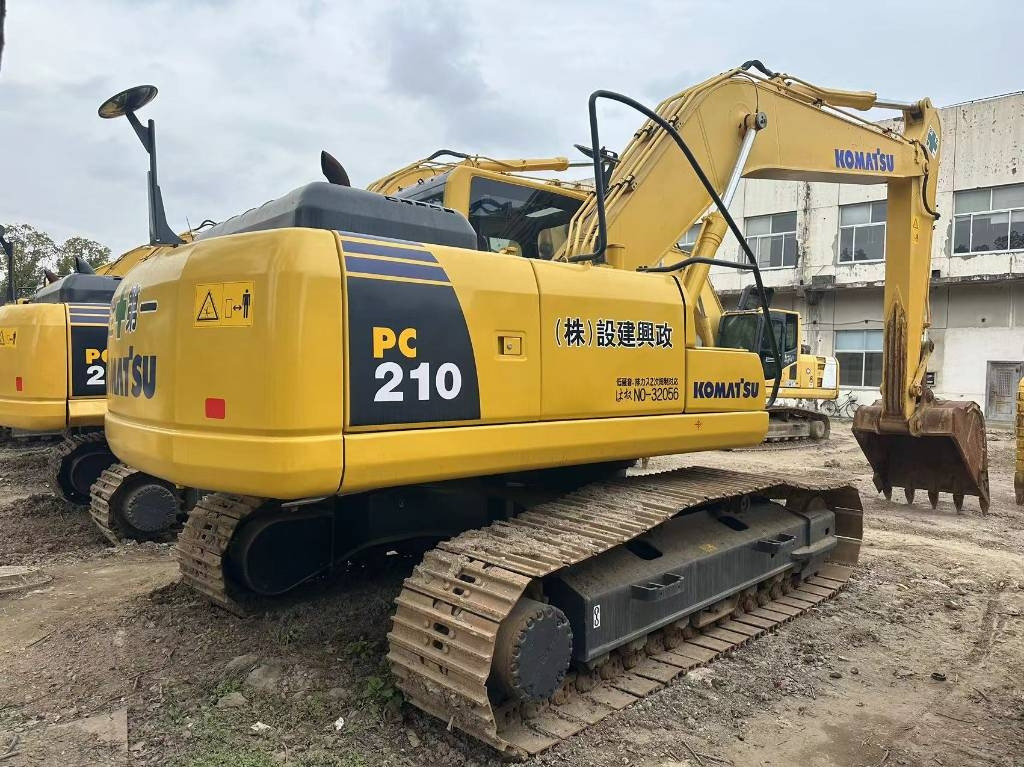Komatsu PC 210 LC - Bager guseničar: slika 1 Komatsu PC 210 LC - Bager guseničar: slika 1