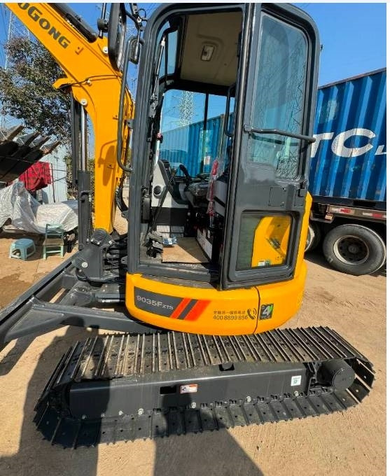 LiuGong 9035 FZTS 100% brand new machine - Mini bager: slika 2 LiuGong 9035 FZTS 100% brand new machine - Mini bager: slika 2