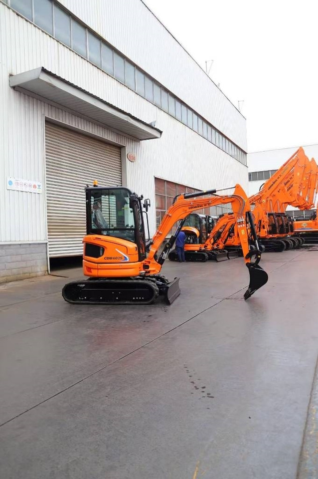 Lonking K W C 6.0 BRAND NEW MACHINE - Bager guseničar: slika 3 Lonking K W C 6.0 BRAND NEW MACHINE - Bager guseničar: slika 3
