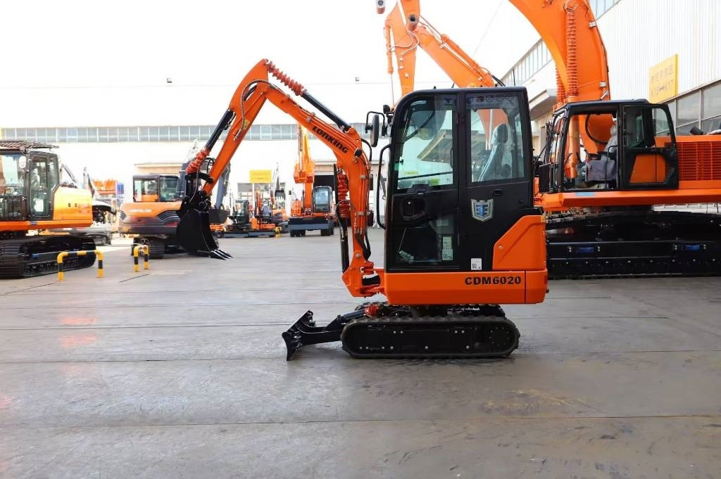 Lonking LG 6020 BRAND NEW MACHINE - Bager guseničar: slika 3 Lonking LG 6020 BRAND NEW MACHINE - Bager guseničar: slika 3
