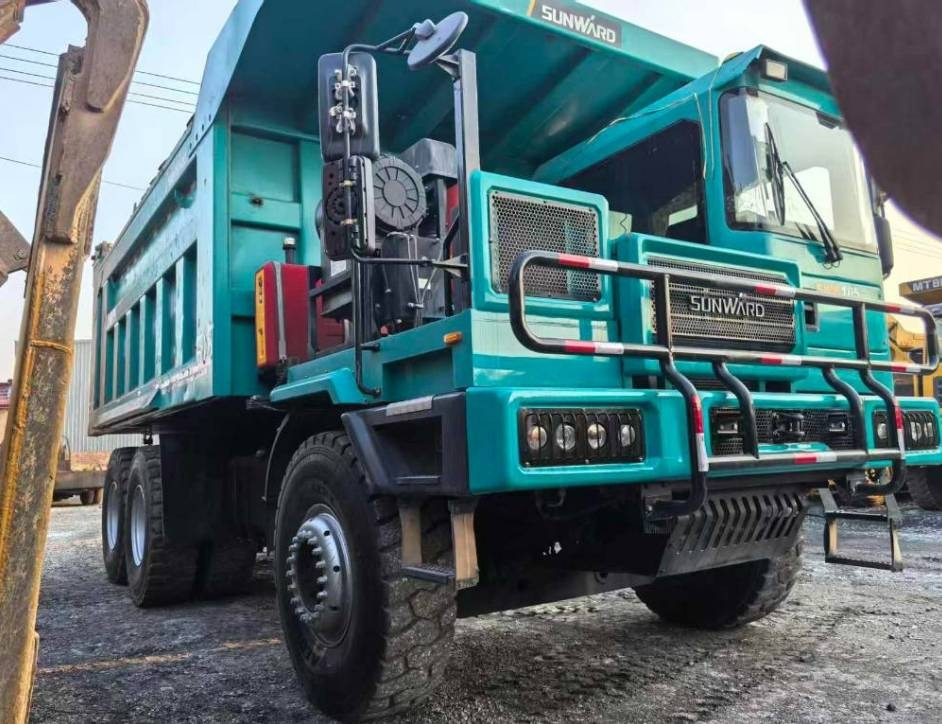 Sunward SWK 105 - Kiper sa krutom šasijom/ Kiper za kamen: slika 1 Sunward SWK 105 - Kiper sa krutom šasijom/ Kiper za kamen: slika 1