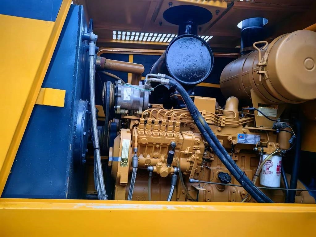 XCMG GR 2153 - Bager guseničar: slika 3 XCMG GR 2153 - Bager guseničar: slika 3