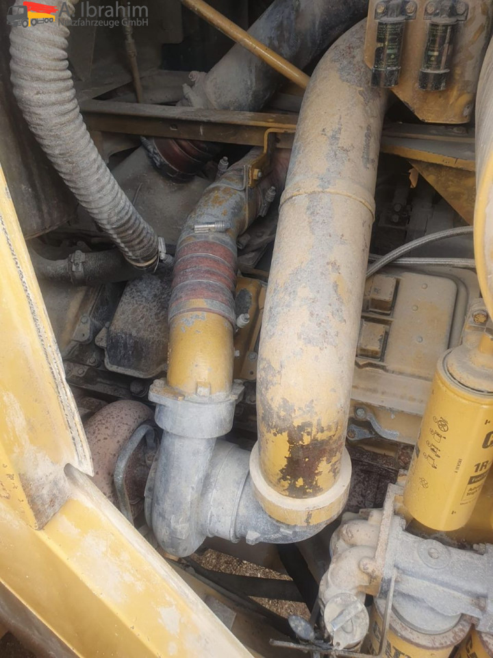 CAT 990 Zustand gut, Video vorhanden ohne Ketten!!, fertig zur Verladung - Utovarivač točkaš: slika 2 CAT 990 Zustand gut, Video vorhanden ohne Ketten!!, fertig zur Verladung - Utovarivač točkaš: slika 2