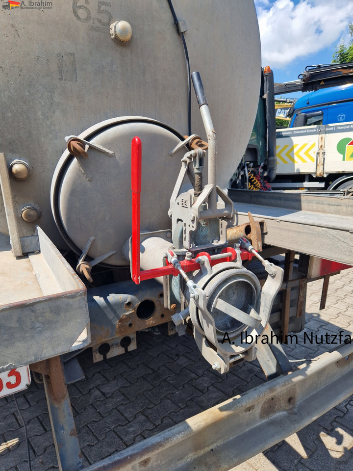 Daf CF 290 Wassertank 13500 L, Tank verzinkt Vorlauf- Lift- Lenkachse - Kamion cisterna: slika 5 Daf CF 290 Wassertank 13500 L, Tank verzinkt Vorlauf- Lift- Lenkachse - Kamion cisterna: slika 5