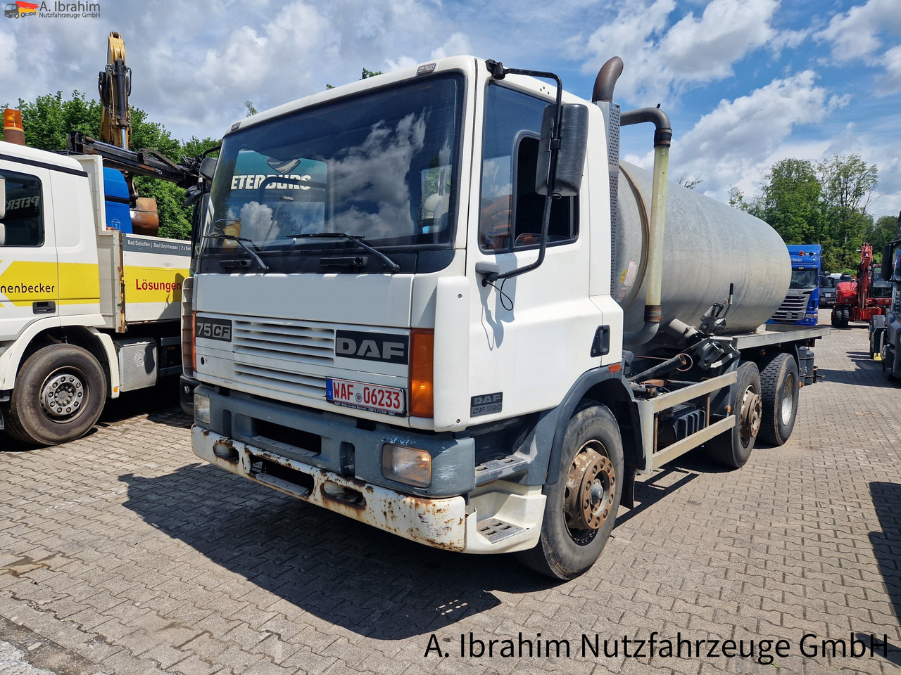 Daf CF 290 Wassertank 13500 L, Tank verzinkt Vorlauf- Lift- Lenkachse - Kamion cisterna: slika 1 Daf CF 290 Wassertank 13500 L, Tank verzinkt Vorlauf- Lift- Lenkachse - Kamion cisterna: slika 1