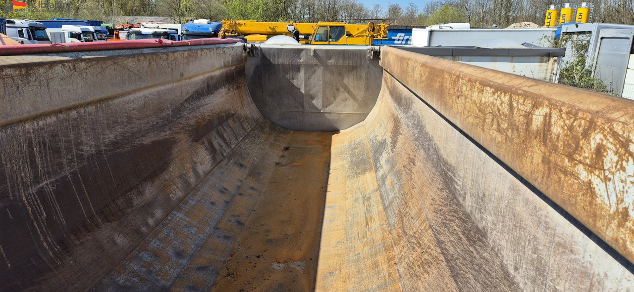 Kempf SKM 35/3 24 cbm, Reifen neuwertig - Poluprikolica istovarivača: slika 2 Kempf SKM 35/3 24 cbm, Reifen neuwertig - Poluprikolica istovarivača: slika 2