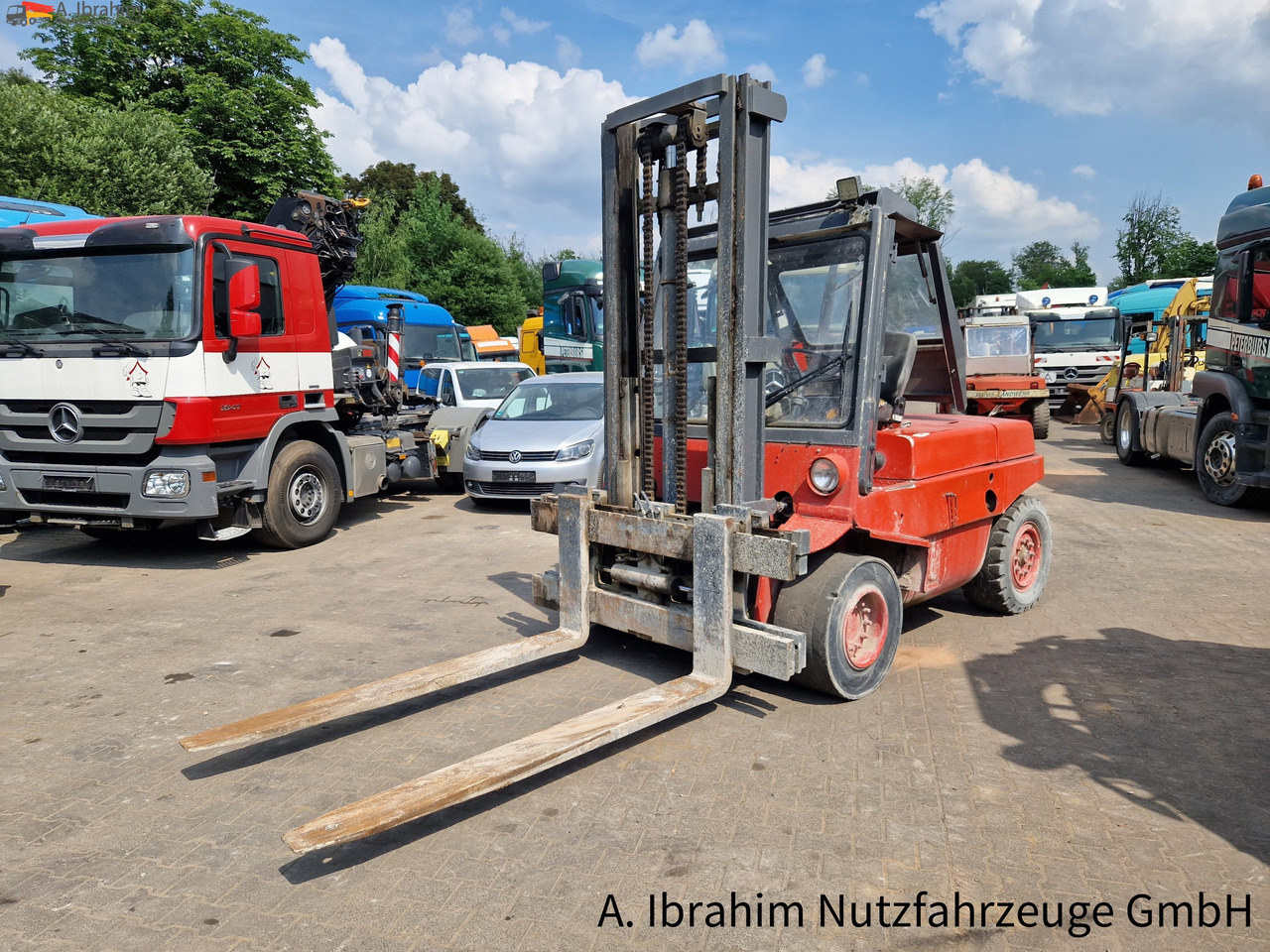 Linde H60 Tragfähigkeit 6000 kg ,3800 mm Hubhöhe, 2x vorhanden - Dizel viljuškar: slika 1 Linde H60 Tragfähigkeit 6000 kg ,3800 mm Hubhöhe, 2x vorhanden - Dizel viljuškar: slika 1