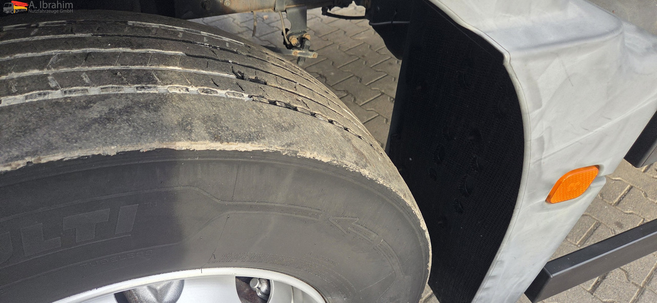 MAN TGM 18.290 Carrier Supra 950 U | LBW | 2 Kammer MT | Schneeketten - Hladnjača: slika 5 MAN TGM 18.290 Carrier Supra 950 U | LBW | 2 Kammer MT | Schneeketten - Hladnjača: slika 5