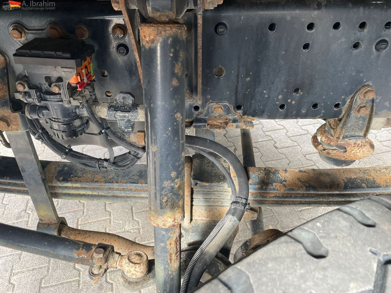 MAN TGS 26.480 Meiller 3 Seiten | 6x4 | Schalter | 3 Pedals - Istovarivač: slika 5 MAN TGS 26.480 Meiller 3 Seiten | 6x4 | Schalter | 3 Pedals - Istovarivač: slika 5