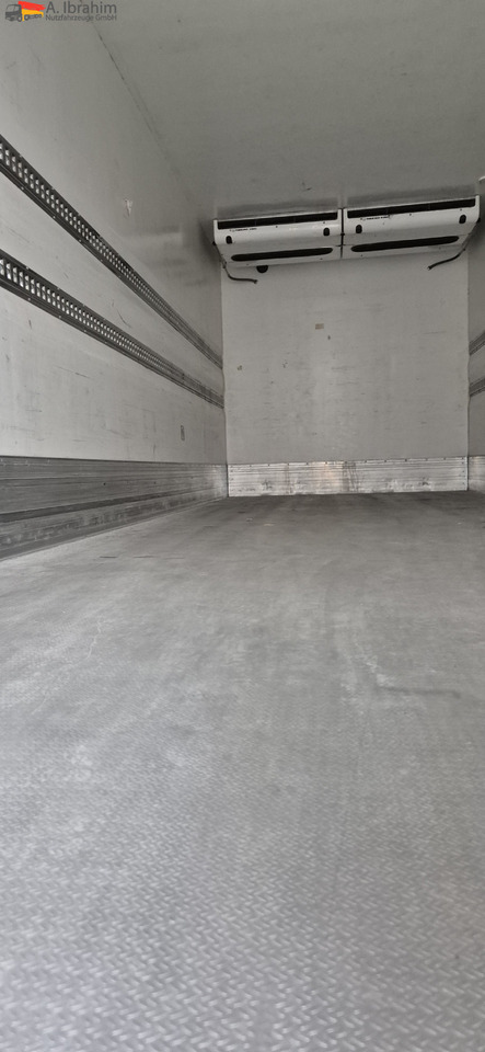 Mercedes-Benz 1830L Thermoking UT1200 - Hladnjača: slika 4 Mercedes-Benz 1830L Thermoking UT1200 - Hladnjača: slika 4