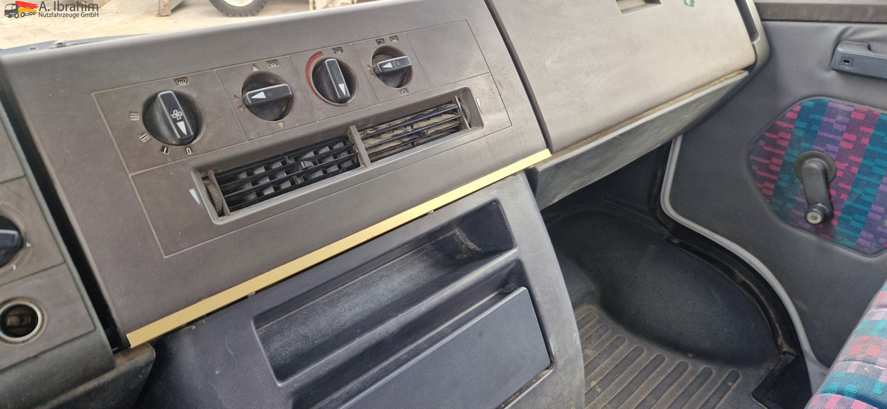 Mercedes-Benz 611 D Meiller Kipper Tüv 2026 - Istovarivač: slika 2 Mercedes-Benz 611 D Meiller Kipper Tüv 2026 - Istovarivač: slika 2