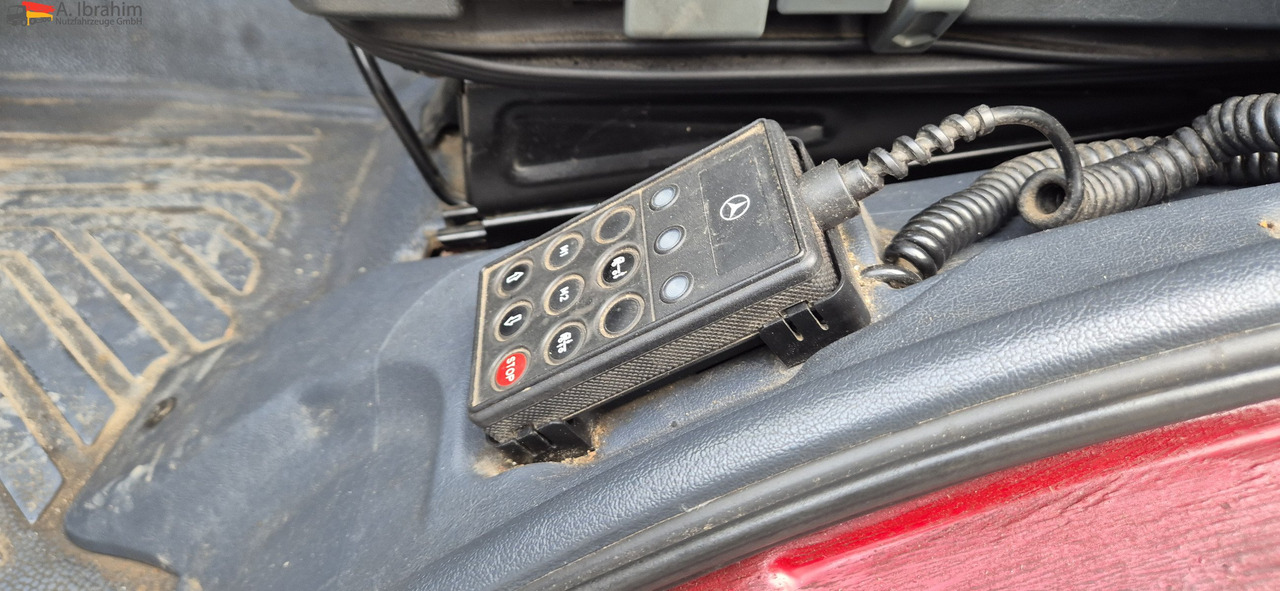 Mercedes-Benz Atego 823 LBW | Radstand 4900 mm | 7.2 m Pritsche Klima | 3 Pedals - Dostavno vozilo sa ceradom: slika 5 Mercedes-Benz Atego 823 LBW | Radstand 4900 mm | 7.2 m Pritsche Klima | 3 Pedals - Dostavno vozilo sa ceradom: slika 5