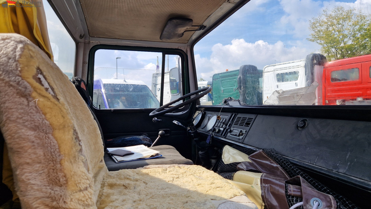 Mercedes-Benz DB 813 Pritsche Kran H- Kennzeichen,Oldtimer ein Stück Geschichte - Dostavno vozilo s ravnom platformom: slika 2 Mercedes-Benz DB 813 Pritsche Kran H- Kennzeichen,Oldtimer ein Stück Geschichte - Dostavno vozilo s ravnom platformom: slika 2