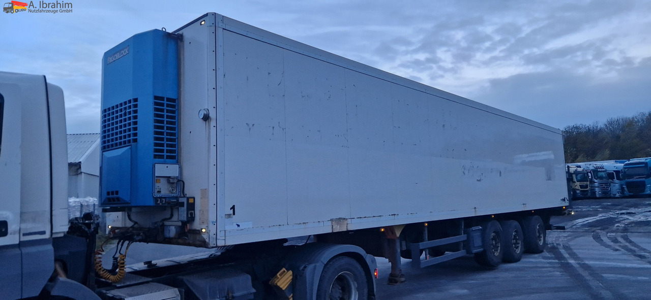 Schmitz SKO 24 Citysattel, 3. Achse zwangsgelenkt Frigoblock - Poluprikolica: slika 1 Schmitz SKO 24 Citysattel, 3. Achse zwangsgelenkt Frigoblock - Poluprikolica: slika 1