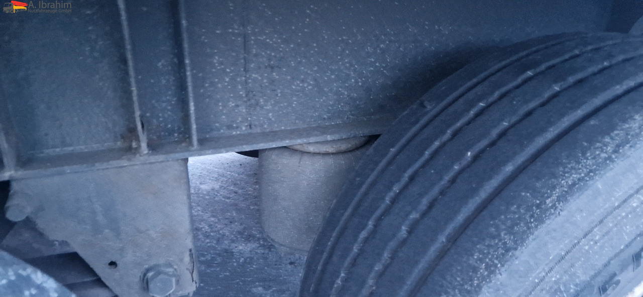 Schmitz SKO 24 Citysattel, 3. Achse zwangsgelenkt Frigoblock - Poluprikolica: slika 4 Schmitz SKO 24 Citysattel, 3. Achse zwangsgelenkt Frigoblock - Poluprikolica: slika 4