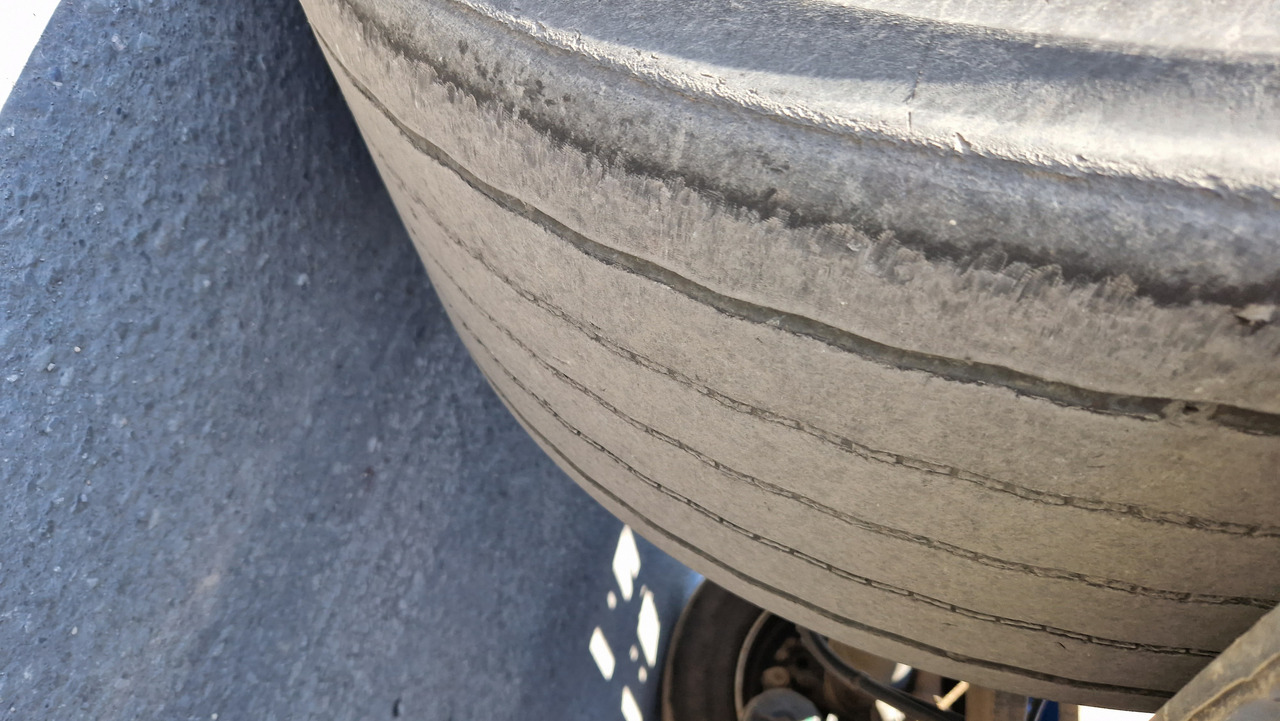 Schmitz SCF 24G Slider - Poluprikolica za prevoz kontejnera/ Poluprikolica sa promenjivim sandukom: slika 5 Schmitz SCF 24G Slider - Poluprikolica za prevoz kontejnera/ Poluprikolica sa promenjivim sandukom: slika 5