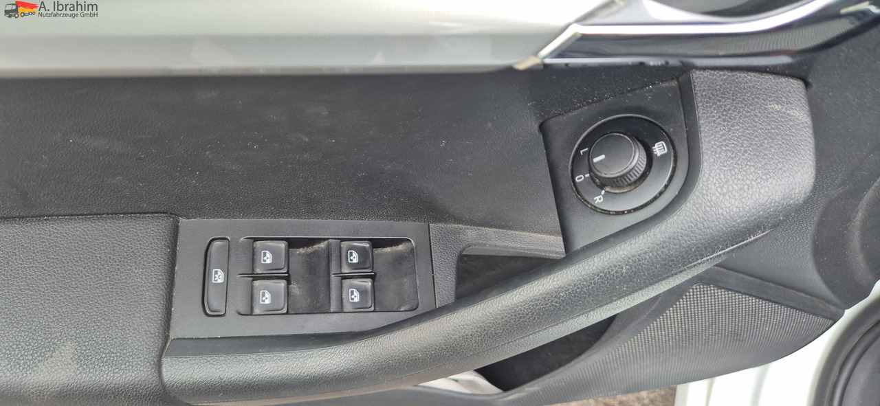 Skoda Octavia 2.0 TDI | 8-fach bereift - Automobil: slika 3 Skoda Octavia 2.0 TDI | 8-fach bereift - Automobil: slika 3