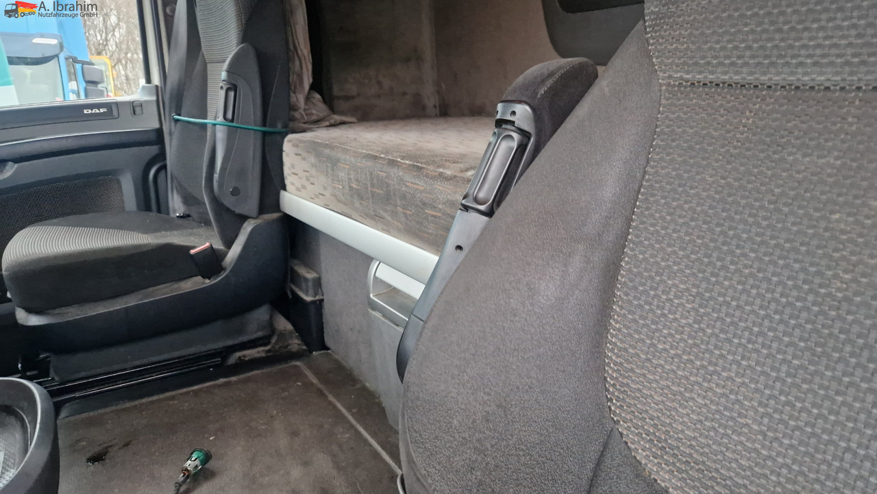 Daf XF460 FT PTU für Kompressor Kipphydraulik, Retarder, Standklima - Tegljač: slika 2 Daf XF460 FT PTU für Kompressor Kipphydraulik, Retarder, Standklima - Tegljač: slika 2