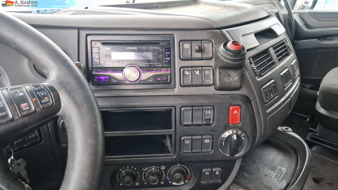 Daf XF460 FT PTU für Kompressor Kipphydraulik, Retarder, Standklima - Tegljač: slika 4 Daf XF460 FT PTU für Kompressor Kipphydraulik, Retarder, Standklima - Tegljač: slika 4