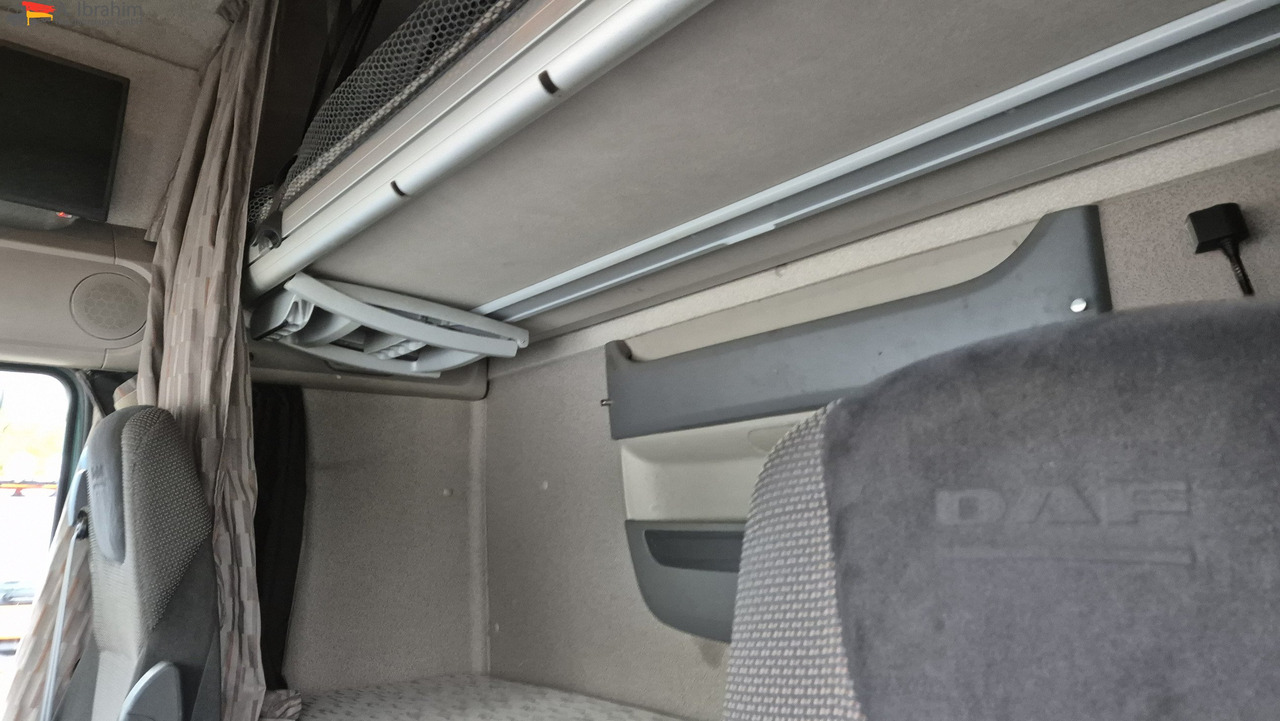 Daf XF460 FT Spoiler, Kipphydr., Retarder, Standklima deutsches Fahrzeug 1. Hand - Tegljač: slika 3 Daf XF460 FT Spoiler, Kipphydr., Retarder, Standklima deutsches Fahrzeug 1. Hand - Tegljač: slika 3