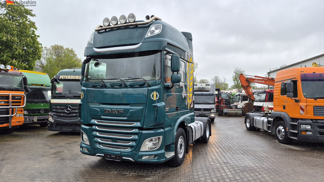 Daf XF460 FT Spoiler, Kipphydr., Retarder, Standklima deutsches Fahrzeug 1. Hand - Tegljač: slika 1 Daf XF460 FT Spoiler, Kipphydr., Retarder, Standklima deutsches Fahrzeug 1. Hand - Tegljač: slika 1