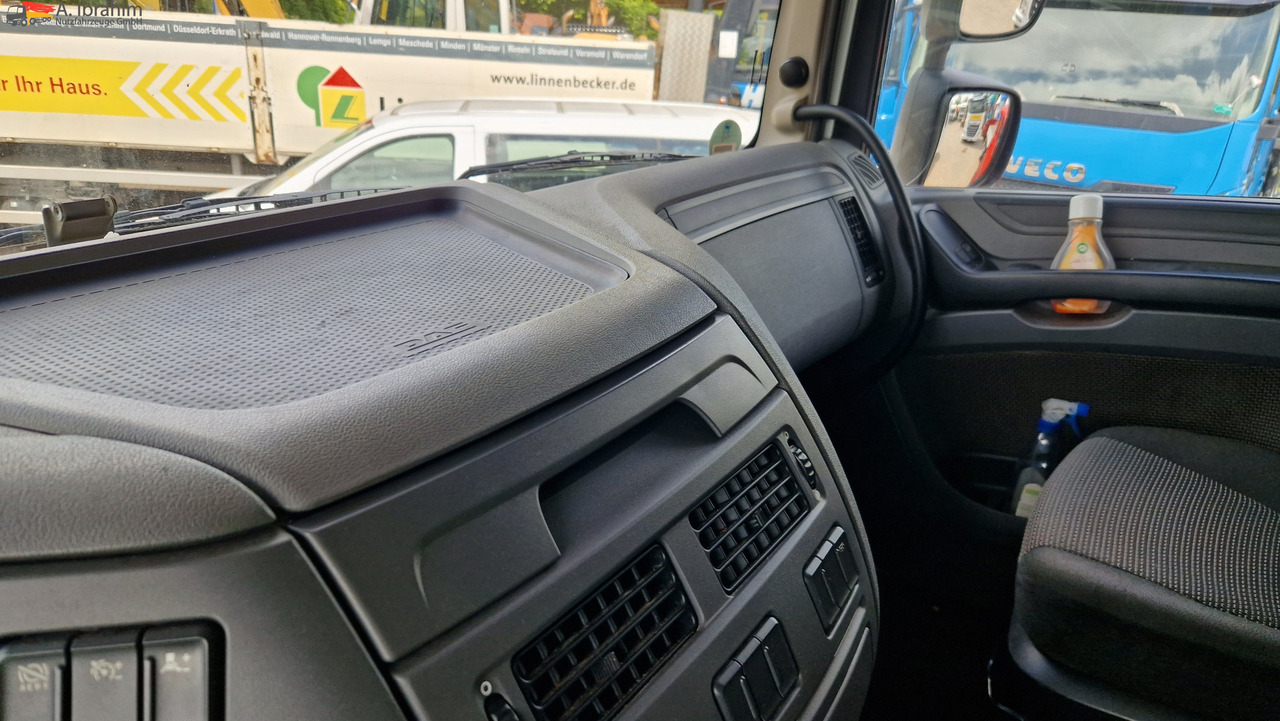 Daf XF460 Superspacecab, 2x Tank, Retarder - Tegljač: slika 4 Daf XF460 Superspacecab, 2x Tank, Retarder - Tegljač: slika 4