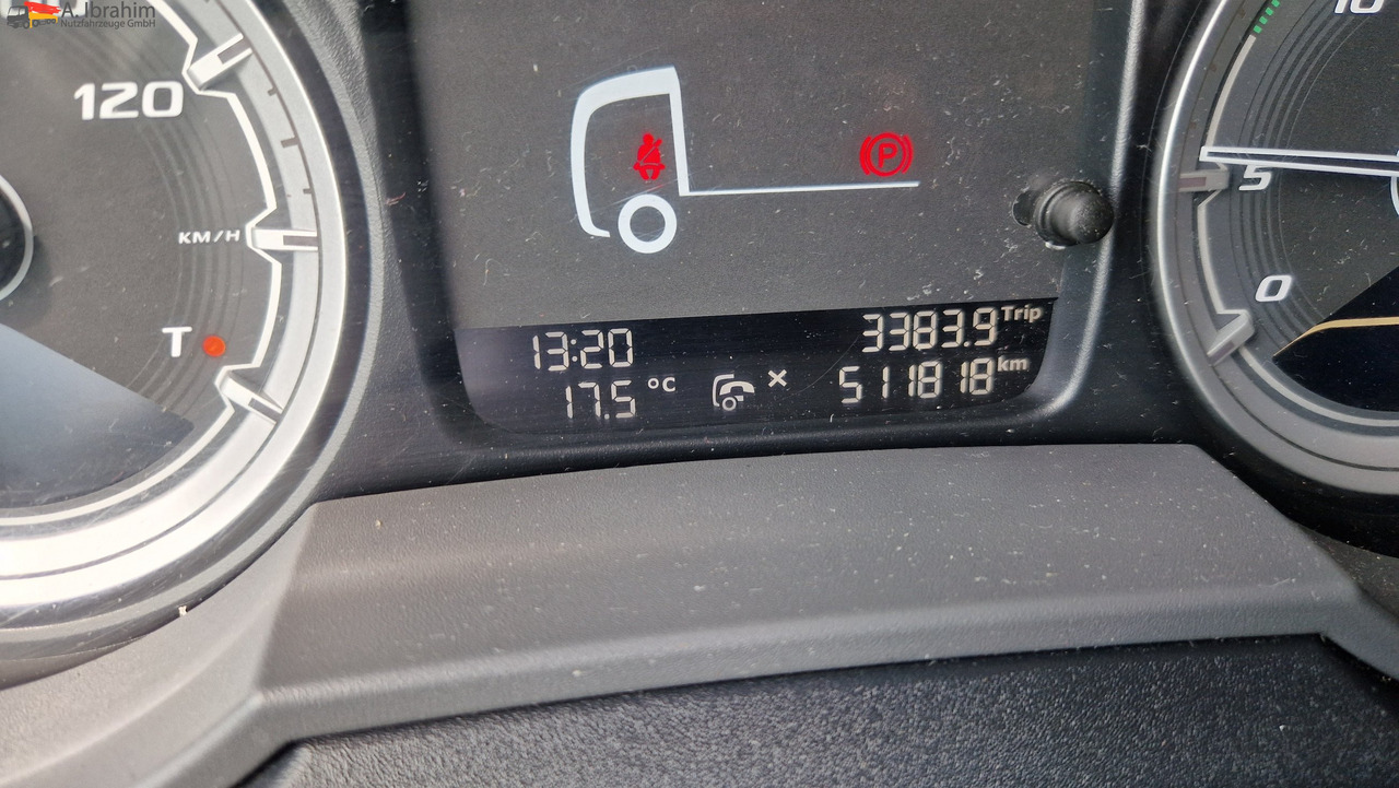 Daf XF480 2x Tank, Retarder, Standklima Topzustand, fehlerfrei im Display - Tegljač: slika 4 Daf XF480 2x Tank, Retarder, Standklima Topzustand, fehlerfrei im Display - Tegljač: slika 4