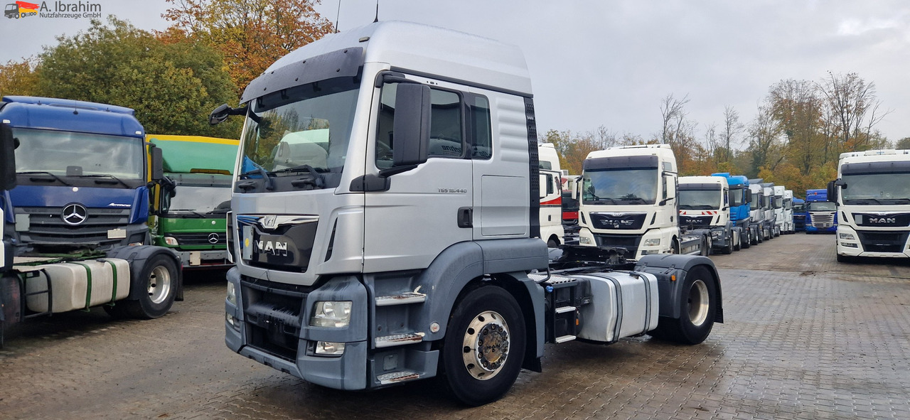 MAN TGS 18.440 PTO für Kompressor, Retarder - Tegljač: slika 1 MAN TGS 18.440 PTO für Kompressor, Retarder - Tegljač: slika 1