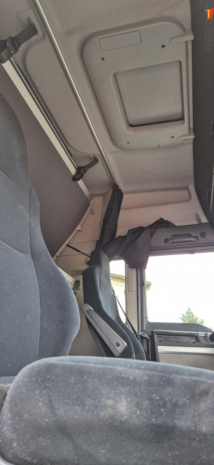 MAN TGX 18.400 Retarder, Klima, Kipphydraulik - Tegljač: slika 4 MAN TGX 18.400 Retarder, Klima, Kipphydraulik - Tegljač: slika 4