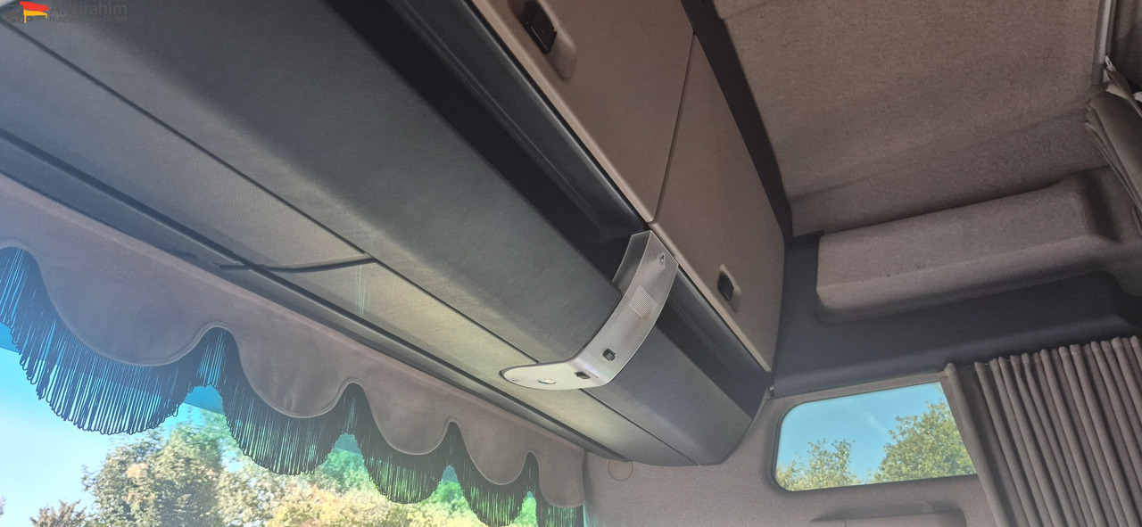 MAN TGX 18.460 Retarder, Klima, 1. Hand ATM - Tegljač: slika 2 MAN TGX 18.460 Retarder, Klima, 1. Hand ATM - Tegljač: slika 2