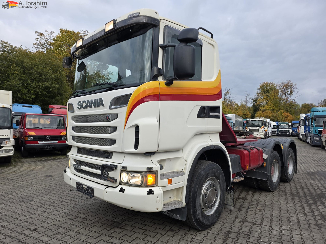 Scania R560 | 6x4 | V8 | Blatt Blatt | Schaltgetriebe |Kipphydraulik | Klima | Trommelbremse| 3 Pedals - Tegljač: slika 1 Scania R560 | 6x4 | V8 | Blatt Blatt | Schaltgetriebe |Kipphydraulik | Klima | Trommelbremse| 3 Pedals - Tegljač: slika 1