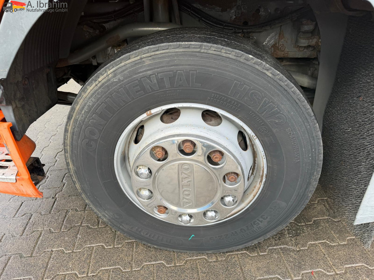 Volvo FH12-420 8x2 Fahrzeugpapiere Schweiz - Kamion sa hidrauličnom kukom: slika 5 Volvo FH12-420 8x2 Fahrzeugpapiere Schweiz - Kamion sa hidrauličnom kukom: slika 5