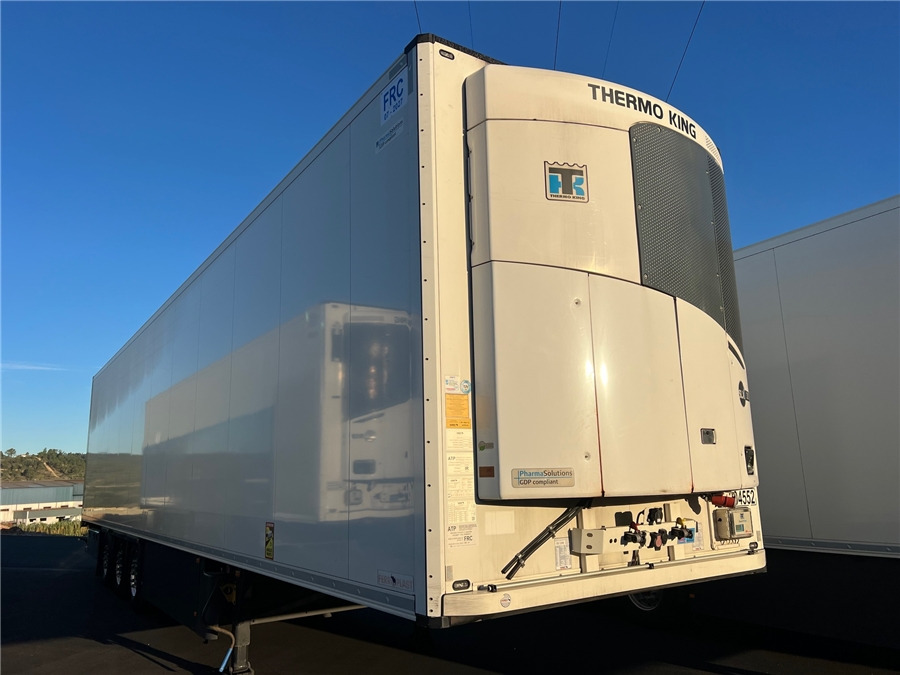 SCHMITZ CARGOBULL SCB-S3B - Poluprikolica hladnjače: slika 1 SCHMITZ CARGOBULL SCB-S3B - Poluprikolica hladnjače: slika 1