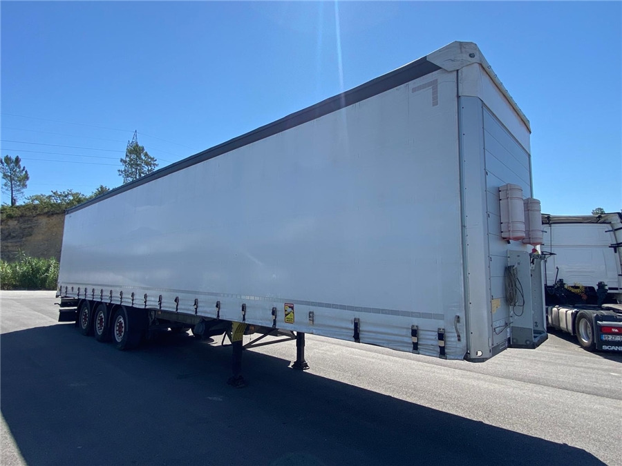 SCHMITZ CARGOBULL SCB-S3T - Poluprikolica sa ceradom: slika 2 SCHMITZ CARGOBULL SCB-S3T - Poluprikolica sa ceradom: slika 2