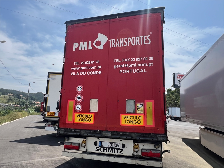 SCHMITZ CARGOBULL SCB-S3T TETO ELEVAR - Poluprikolica sa ceradom: slika 5 SCHMITZ CARGOBULL SCB-S3T TETO ELEVAR - Poluprikolica sa ceradom: slika 5