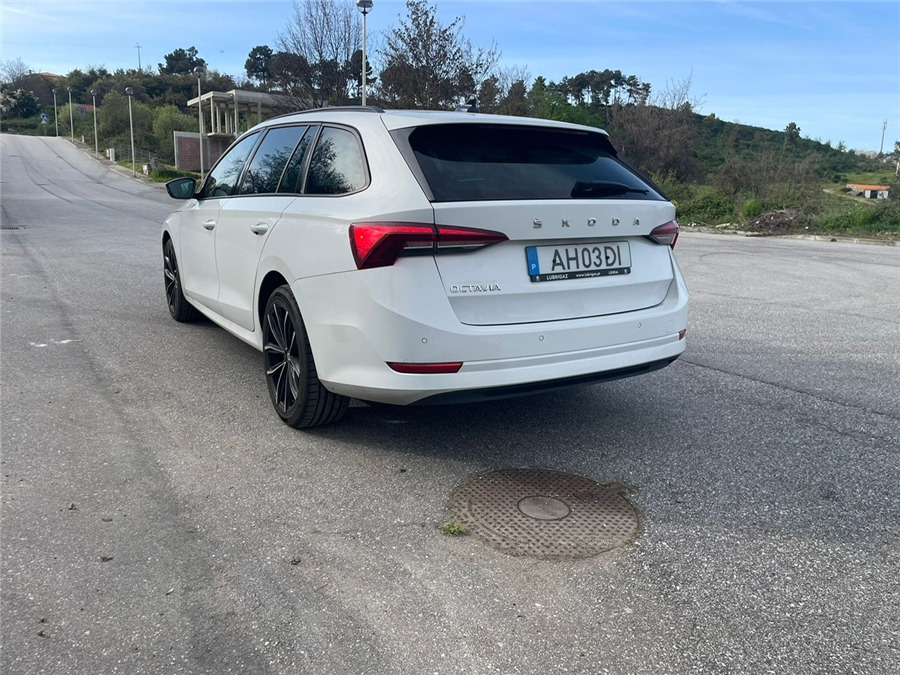 SKODA OCTAVIA - Automobil: slika 3 SKODA OCTAVIA - Automobil: slika 3