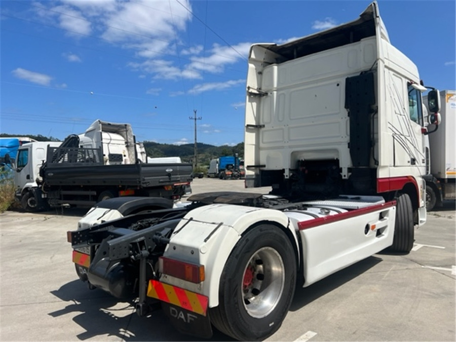 DAF XF 460 - Tegljač: slika 3 DAF XF 460 - Tegljač: slika 3