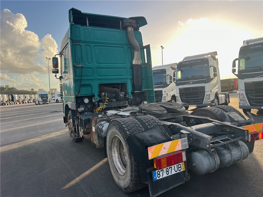 DAF XF95/480 Manual gear - Tegljač: slika 4 DAF XF95/480 Manual gear - Tegljač: slika 4