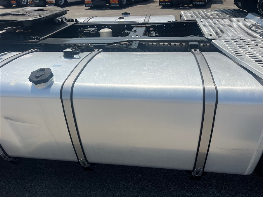 Tegljač Iveco AS440S46T/P: slika 9