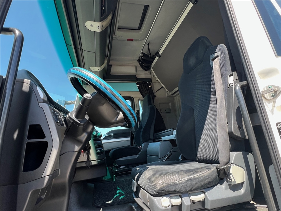 Tegljač MAN TGX 18.480: slika 15