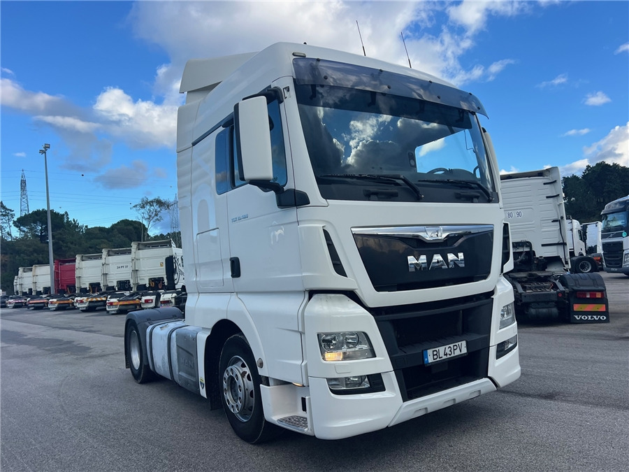 MAN TGX 18.480 / RETARDER - Tegljač: slika 3 MAN TGX 18.480 / RETARDER - Tegljač: slika 3