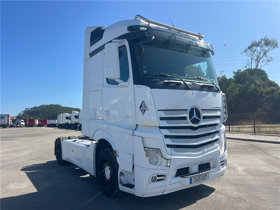 MERCEDES-BENZ ACTROS 1845 LS - Tegljač: slika 3 MERCEDES-BENZ ACTROS 1845 LS - Tegljač: slika 3