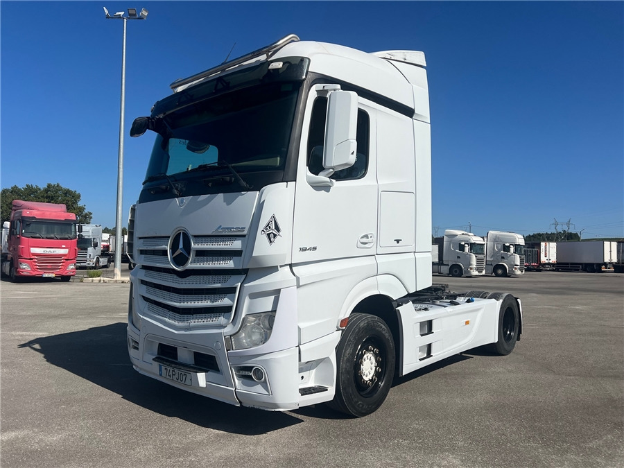 MERCEDES-BENZ ACTROS 1845 LS - Tegljač: slika 1 MERCEDES-BENZ ACTROS 1845 LS - Tegljač: slika 1