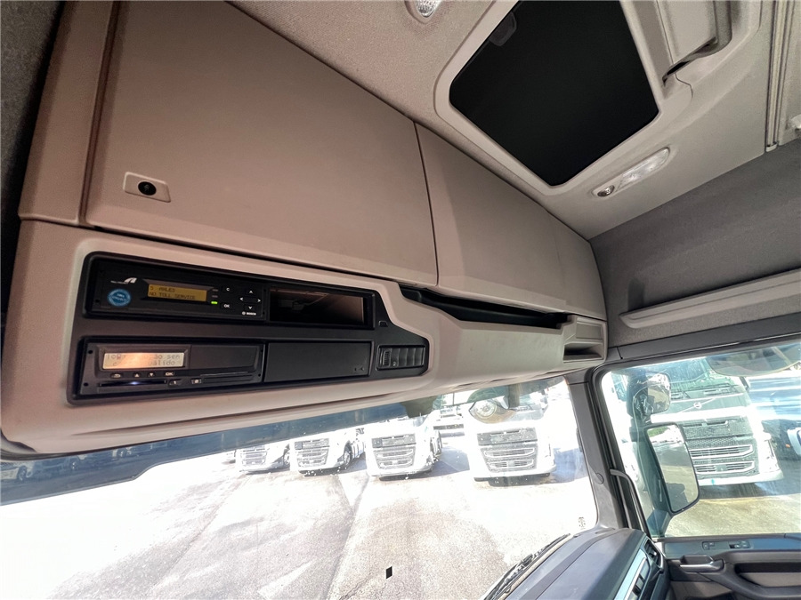 Tegljač Scania R450: slika 16